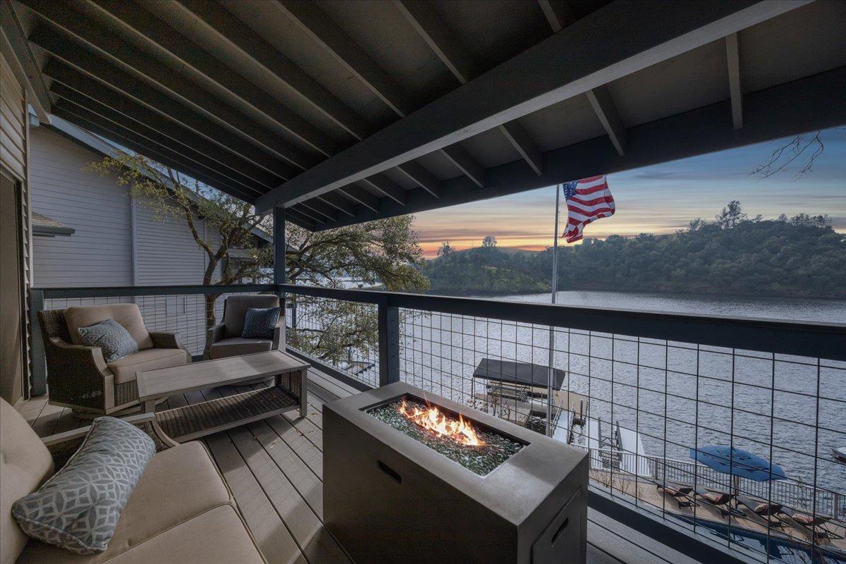 Copperopolis, California, 95228, United States, 4 Bedrooms Bedrooms, ,5 BathroomsBathrooms,Residential,Active,2013632