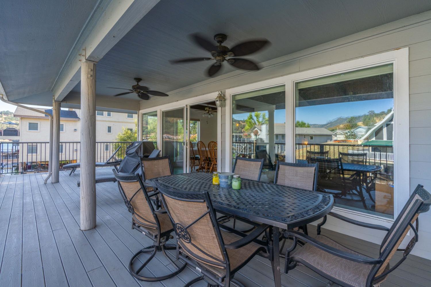 Copperopolis, California, 95228, United States, 4 Bedrooms Bedrooms, ,5 BathroomsBathrooms,Residential,Active,1824555