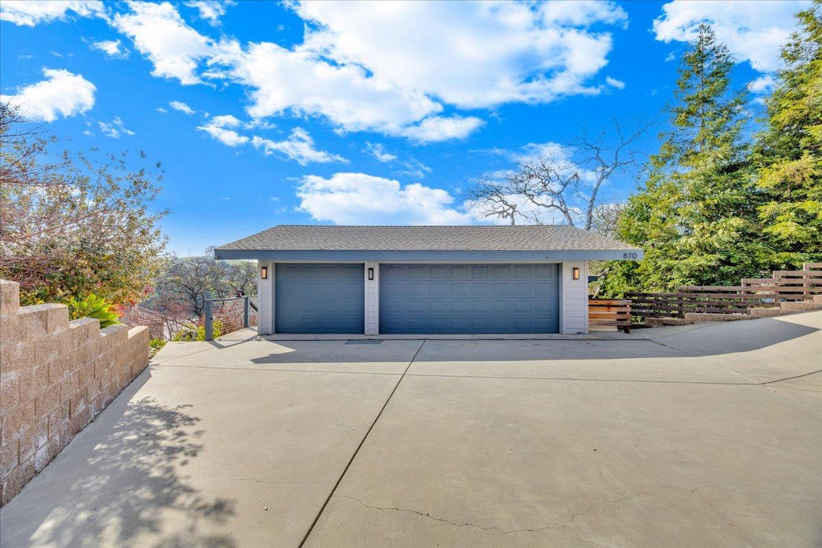 Copperopolis, California, 95228, United States, 4 Bedrooms Bedrooms, ,5 BathroomsBathrooms,Residential,Active,2013632