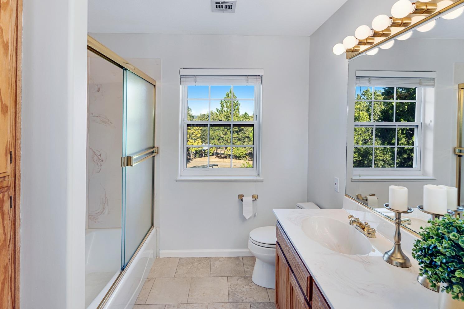 Murphys, California, 95247, United States, ,Residential,Pending,1703568