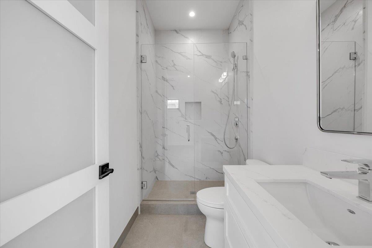 Copperopolis, California, 95228, United States, 3 Bedrooms Bedrooms, ,4 BathroomsBathrooms,Residential,Active,1723084