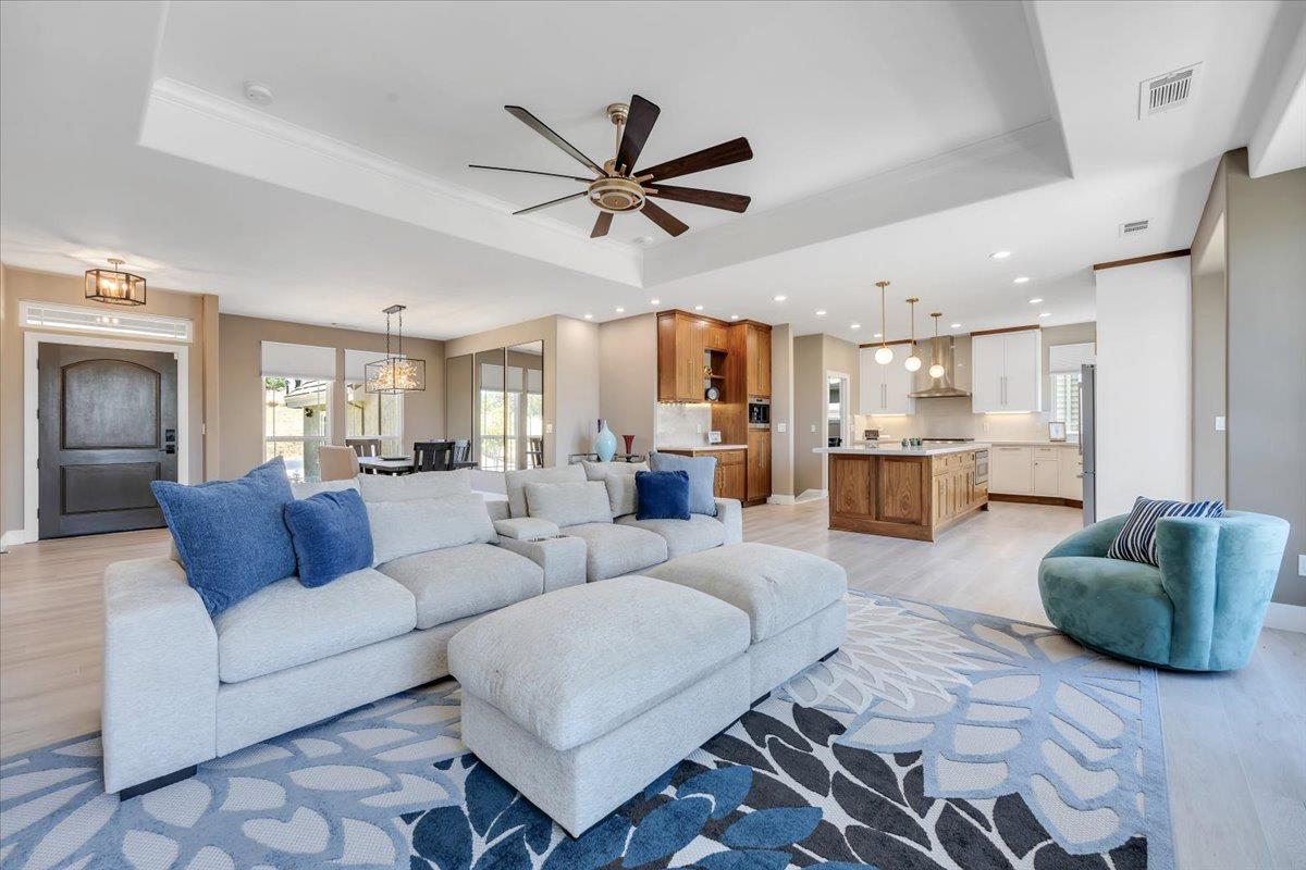 Copperopolis, California, 95228, United States, 4 Bedrooms Bedrooms, ,3 BathroomsBathrooms,Residential,Active,2009401