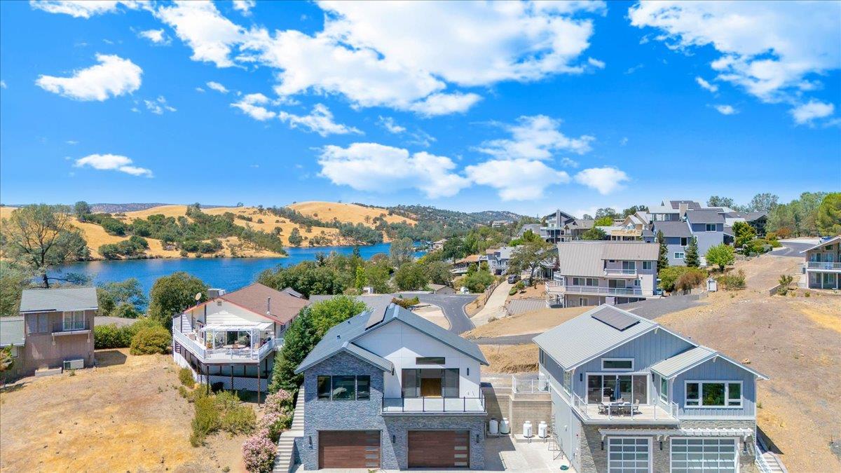 Copperopolis, California, 95228, United States, 3 Bedrooms Bedrooms, ,4 BathroomsBathrooms,Residential,Active,1723084