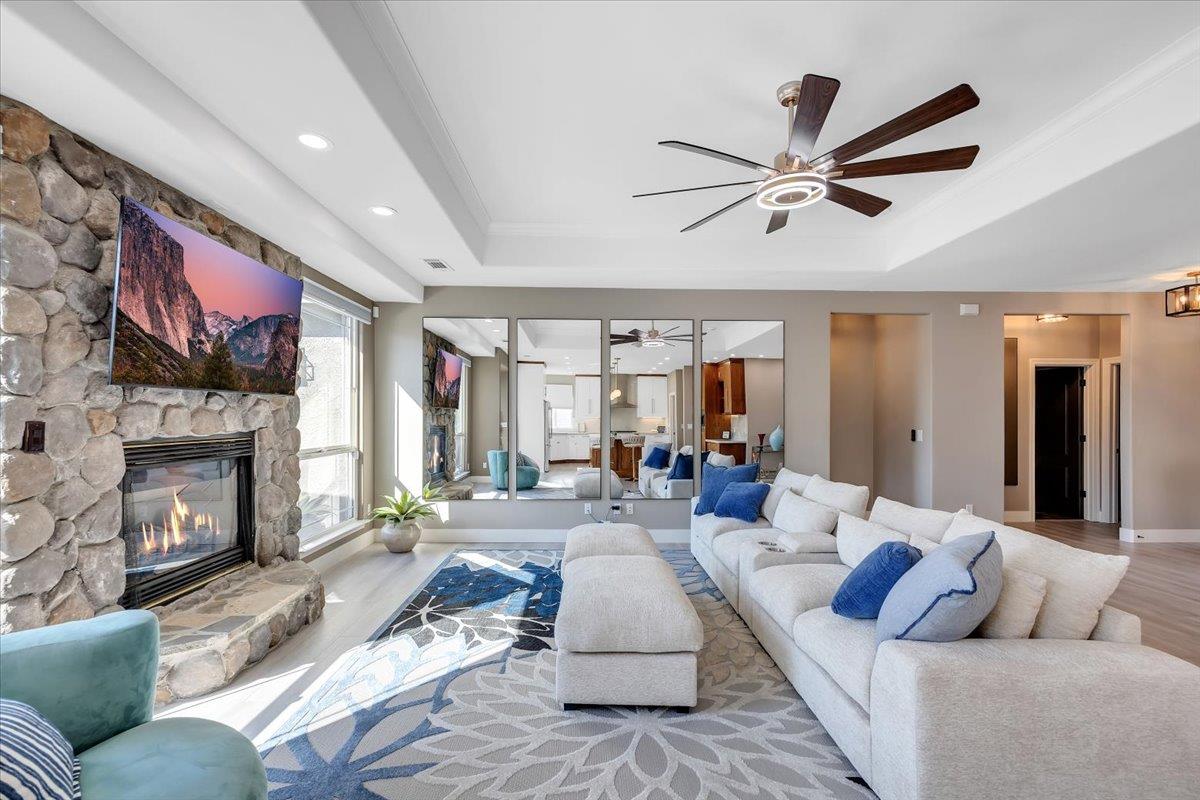 Copperopolis, California, 95228, United States, 4 Bedrooms Bedrooms, ,3 BathroomsBathrooms,Residential,Active,1824552