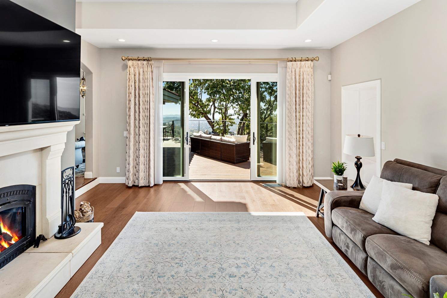 Murphys, California, 95247, United States, ,Residential,Pending,1703568