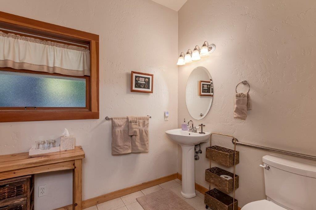 Arnold, California, 95223, United States, 6 Bedrooms Bedrooms, ,7 BathroomsBathrooms,Residential,Active,1797980