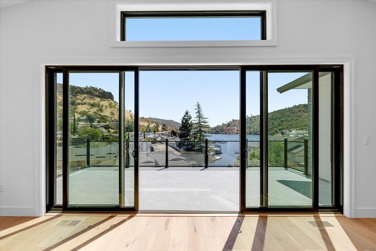 Copperopolis, California, 95228, United States, 3 Bedrooms Bedrooms, ,4 BathroomsBathrooms,Residential,Active,1723084