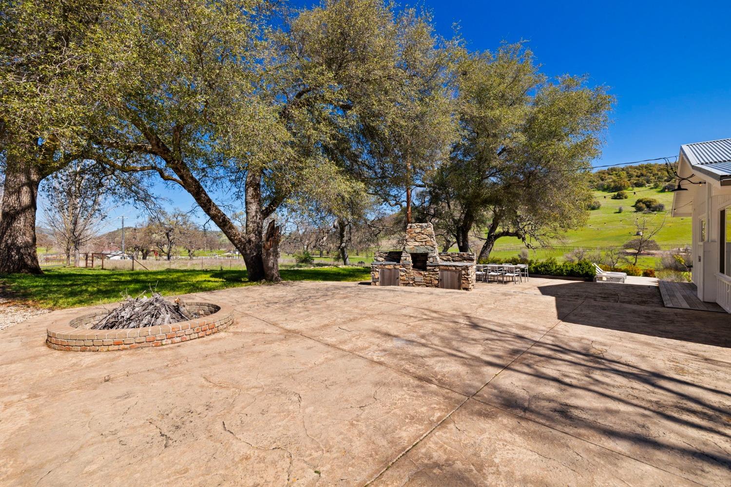 Angels Camp, California, 95222, United States, 4 Bedrooms Bedrooms, ,4 BathroomsBathrooms,Residential,Active,1749215