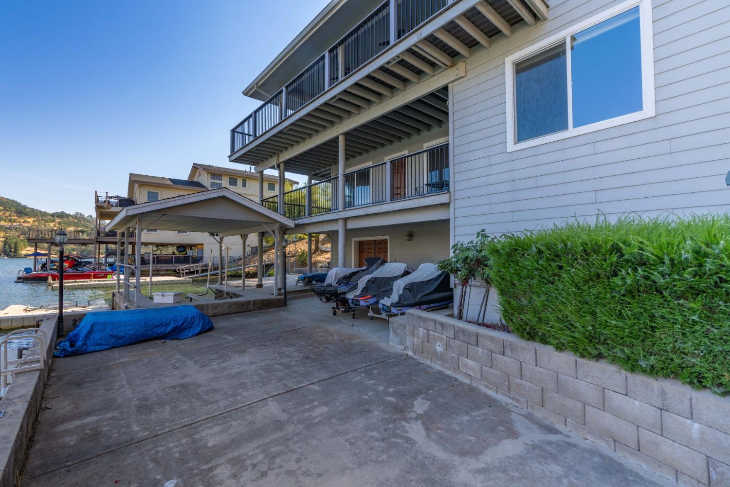 Copperopolis, California, 95228, United States, 4 Bedrooms Bedrooms, ,5 BathroomsBathrooms,Residential,Active,1824555