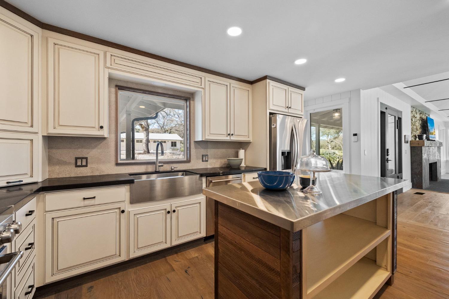 Angels Camp, California, 95222, United States, 4 Bedrooms Bedrooms, ,4 BathroomsBathrooms,Residential,Active,1749215