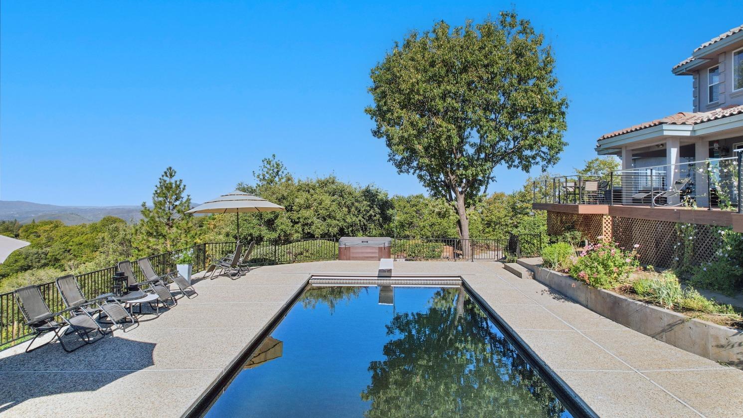 Murphys, California, 95247, United States, ,Residential,Pending,1703568