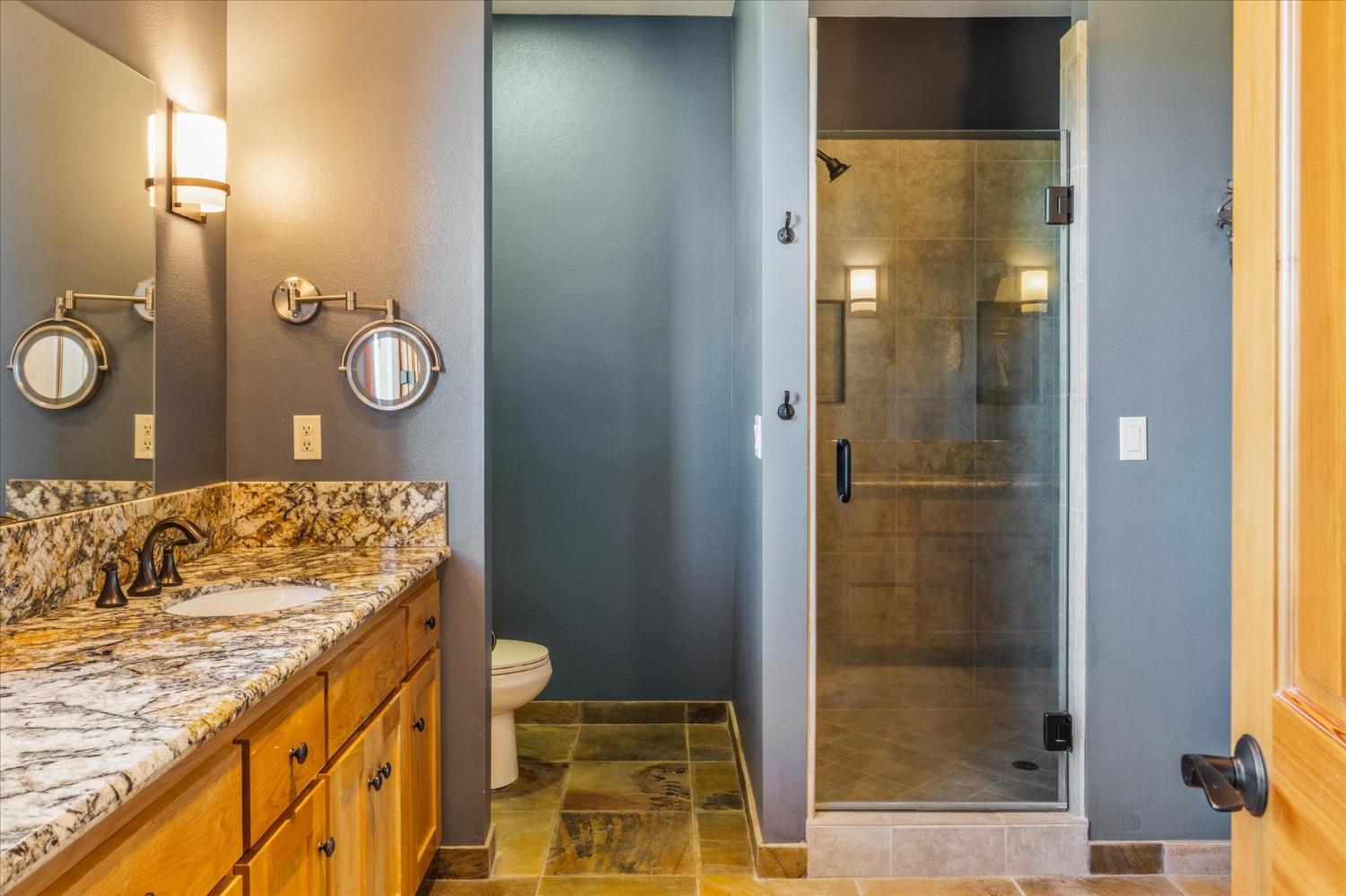 Murphys, California, 95247, United States, 4 Bedrooms Bedrooms, ,5 BathroomsBathrooms,Residential,Active,1741565