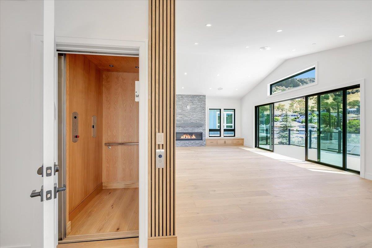 Copperopolis, California, 95228, United States, 3 Bedrooms Bedrooms, ,4 BathroomsBathrooms,Residential,Active,1723084