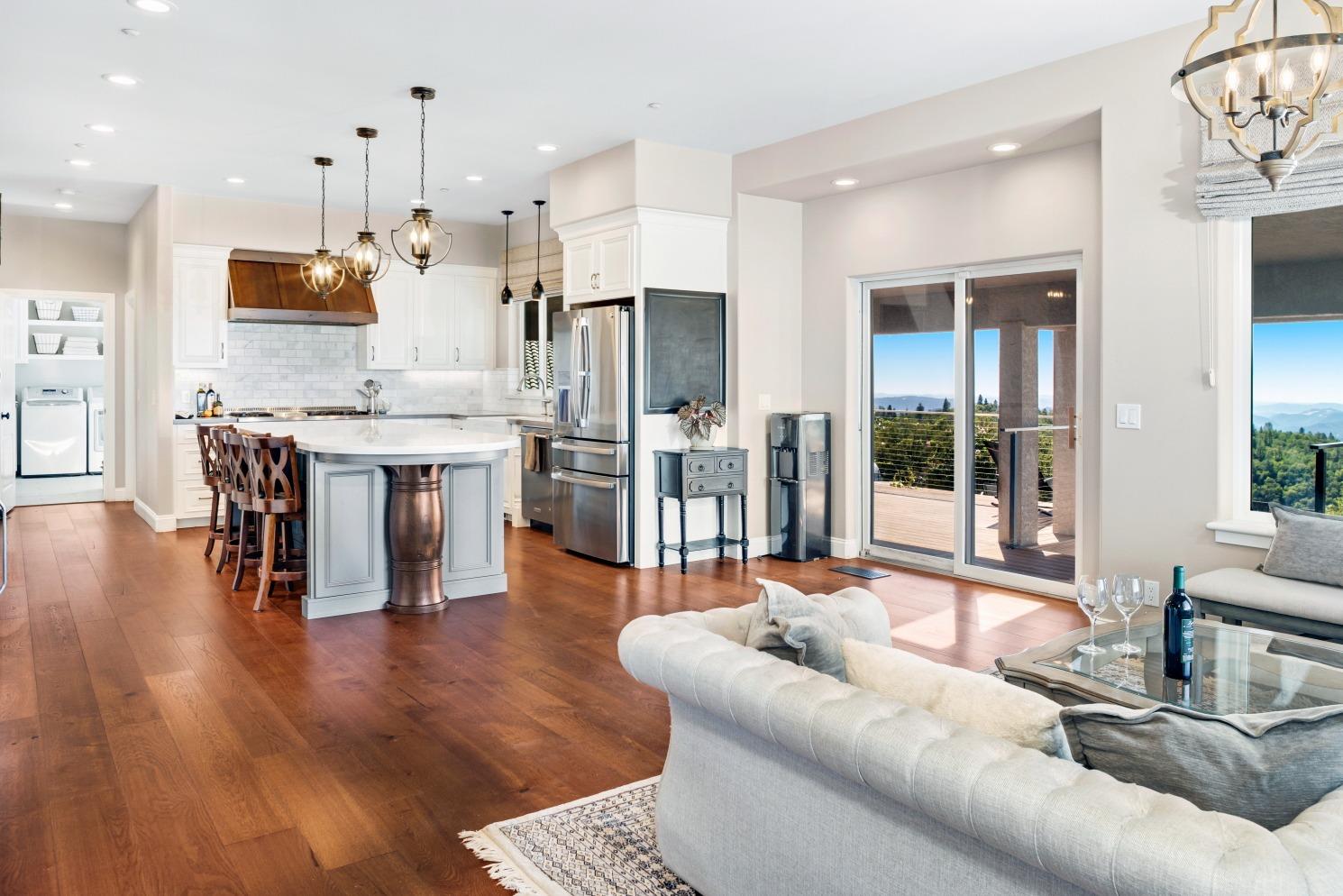 Murphys, California, 95247, United States, ,Residential,Pending,1703568