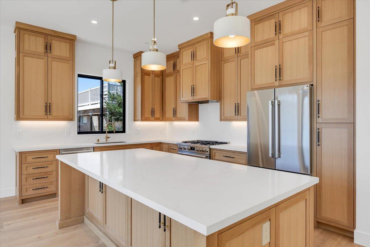 Copperopolis, California, 95228, United States, 3 Bedrooms Bedrooms, ,4 BathroomsBathrooms,Residential,Active,1723084