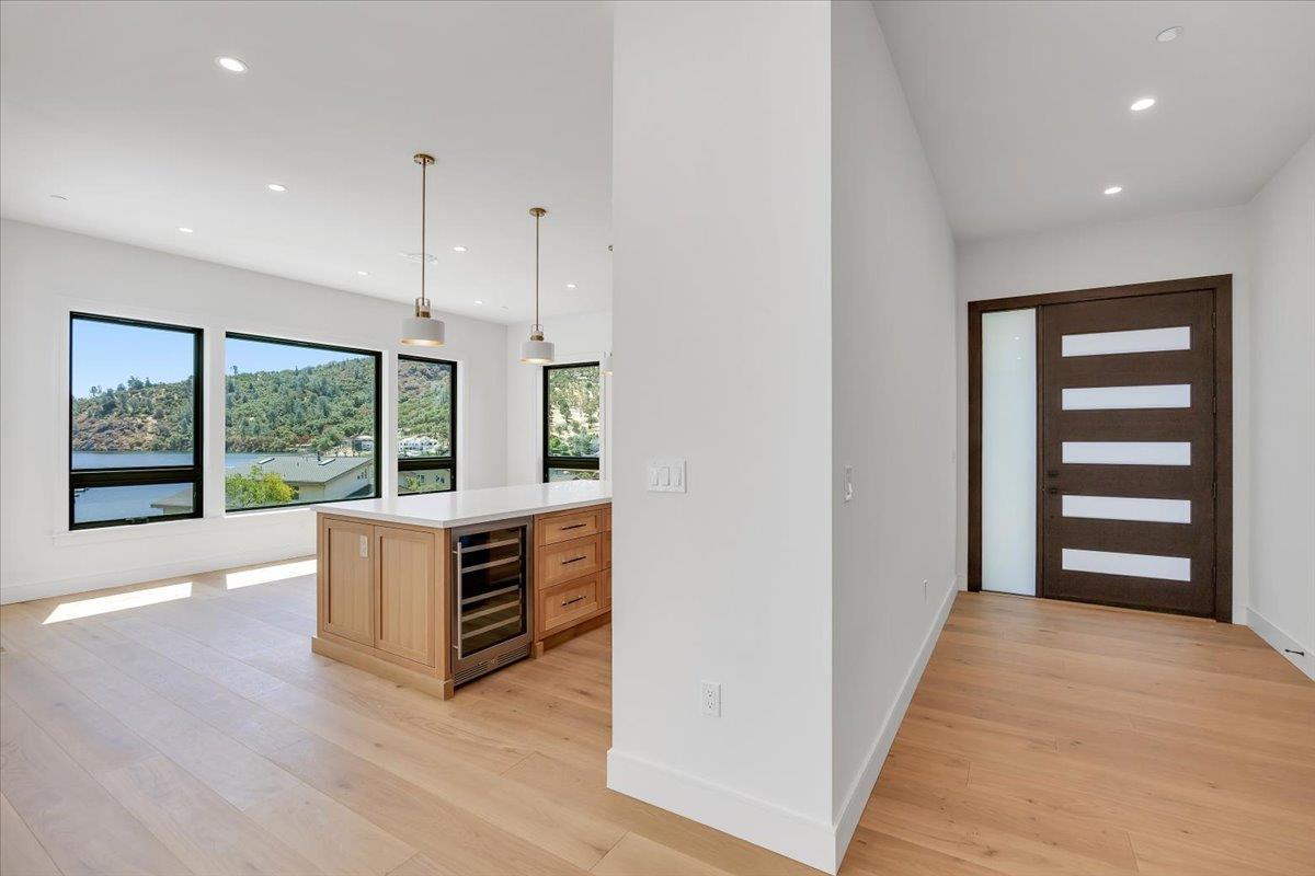 Copperopolis, California, 95228, United States, 3 Bedrooms Bedrooms, ,4 BathroomsBathrooms,Residential,Active,1723084