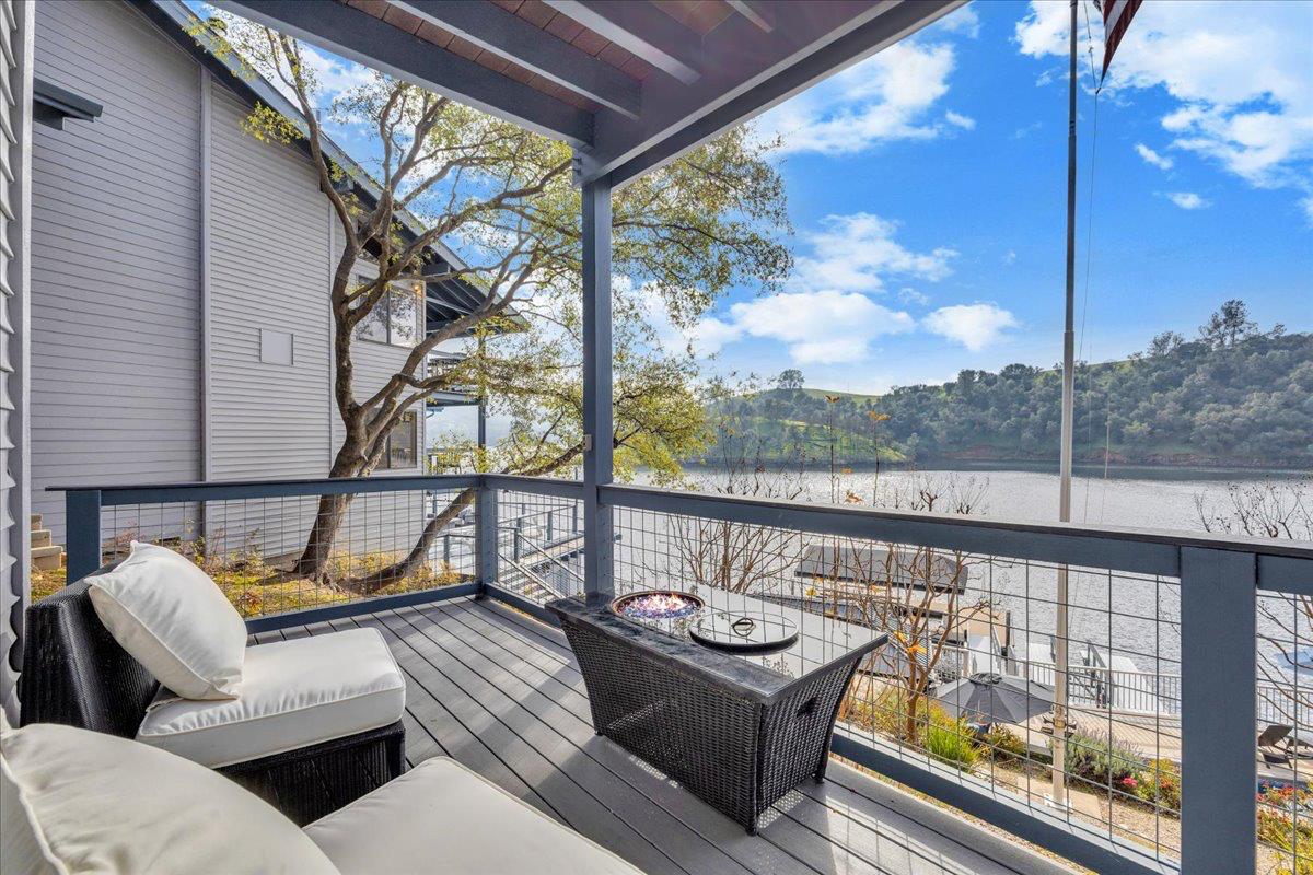 Copperopolis, California, 95228, United States, 4 Bedrooms Bedrooms, ,5 BathroomsBathrooms,Residential,Active,2013632