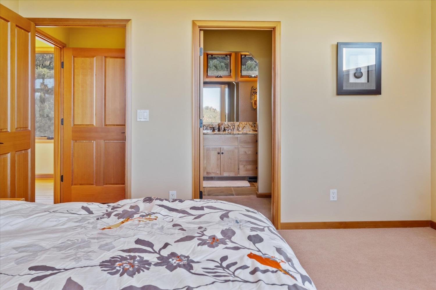 Murphys, California, 95247, United States, 4 Bedrooms Bedrooms, ,5 BathroomsBathrooms,Residential,Active,1741565