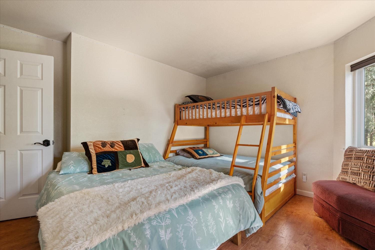 Arnold, California, 95223, United States, 5 Bedrooms Bedrooms, ,4 BathroomsBathrooms,Residential,Active,1987256