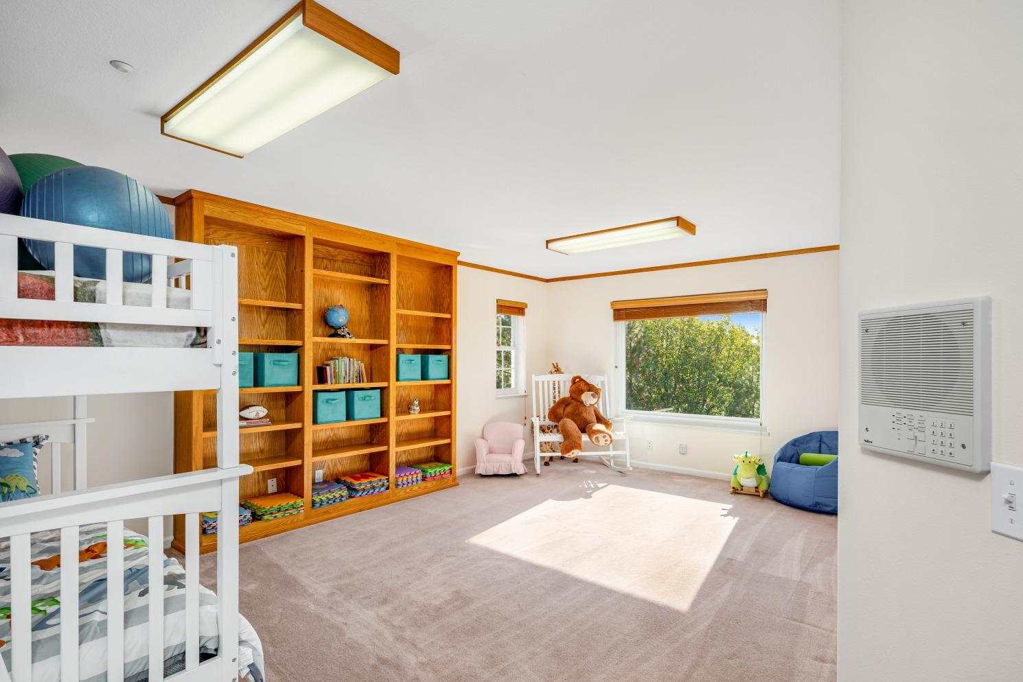 Murphys, California, 95247, United States, ,Residential,Pending,1703568