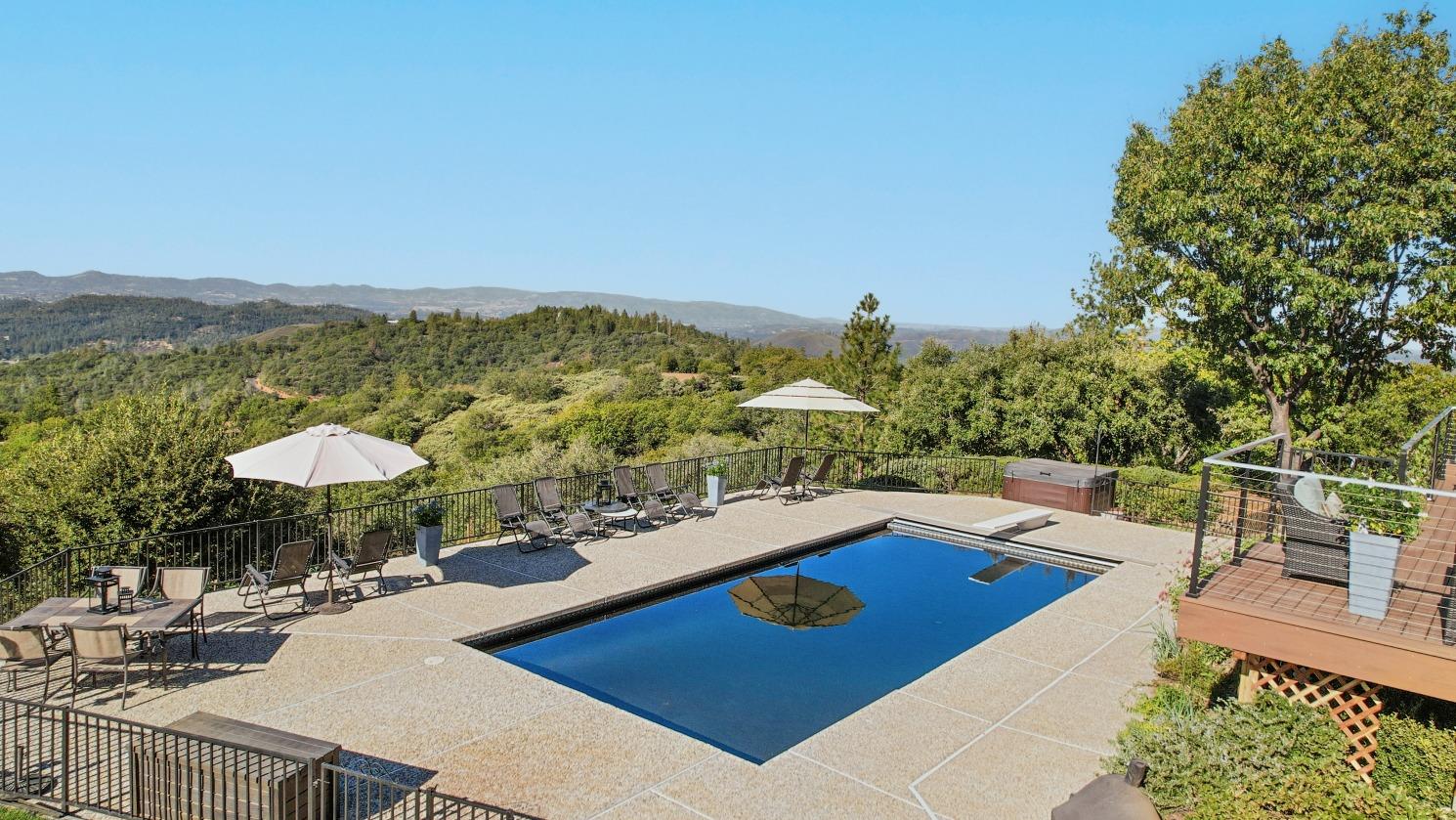 Murphys, California, 95247, United States, ,Residential,Pending,1703568