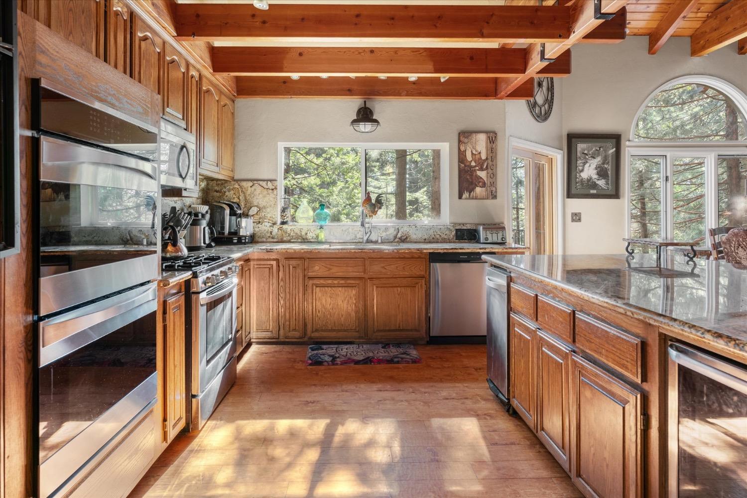 Arnold, California, 95223, United States, 5 Bedrooms Bedrooms, ,4 BathroomsBathrooms,Residential,Active,1987256