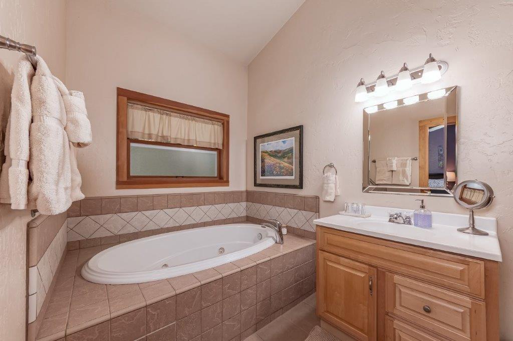 Arnold, California, 95223, United States, 6 Bedrooms Bedrooms, ,7 BathroomsBathrooms,Residential,Active,1797980