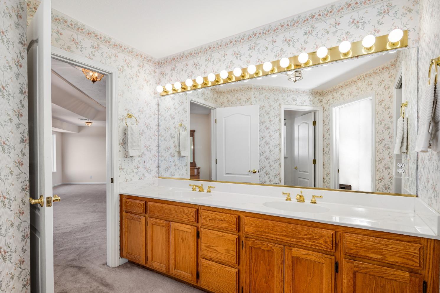 Murphys, California, 95247, United States, ,Residential,Pending,1703568