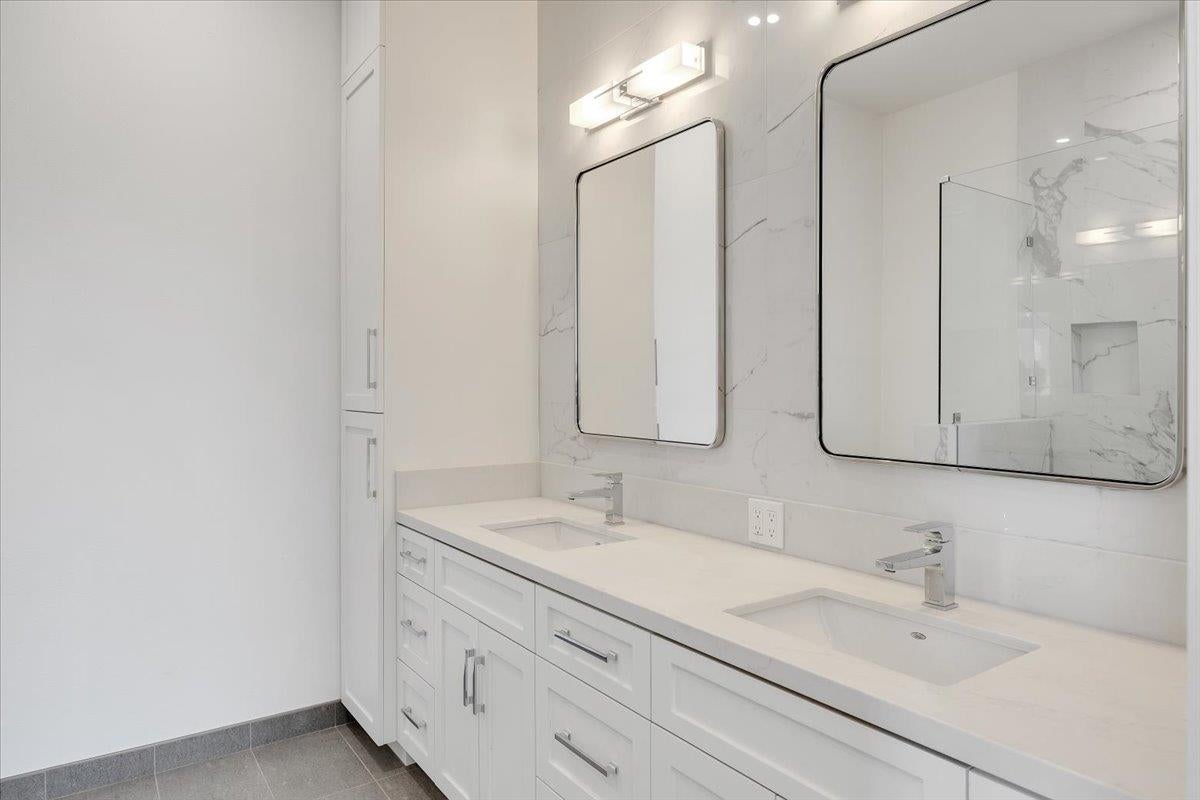 Copperopolis, California, 95228, United States, 3 Bedrooms Bedrooms, ,4 BathroomsBathrooms,Residential,Active,1723084