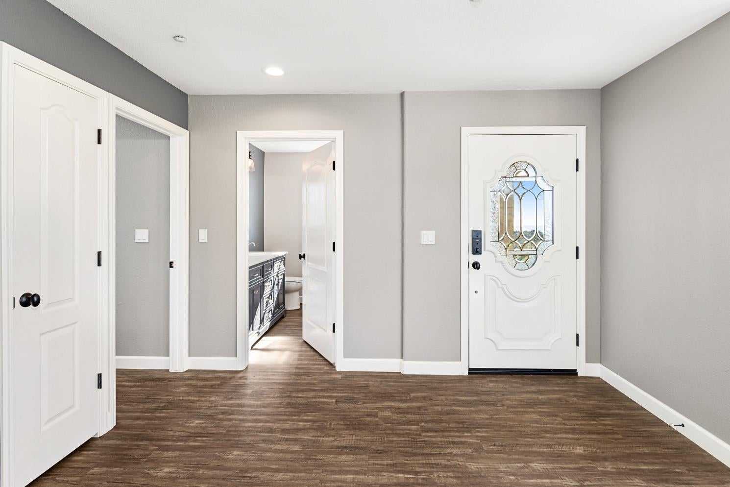 Murphys, California, 95247, United States, ,Residential,Pending,1703568