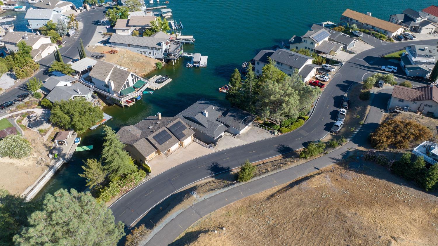Copperopolis, California, 95228, United States, 4 Bedrooms Bedrooms, ,5 BathroomsBathrooms,Residential,Active,1824555