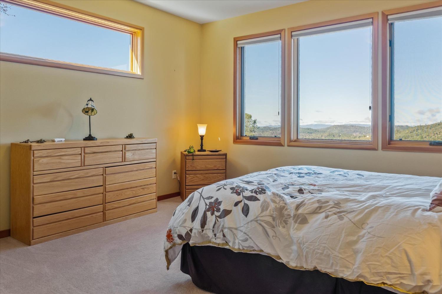 Murphys, California, 95247, United States, 4 Bedrooms Bedrooms, ,5 BathroomsBathrooms,Residential,Active,1741565