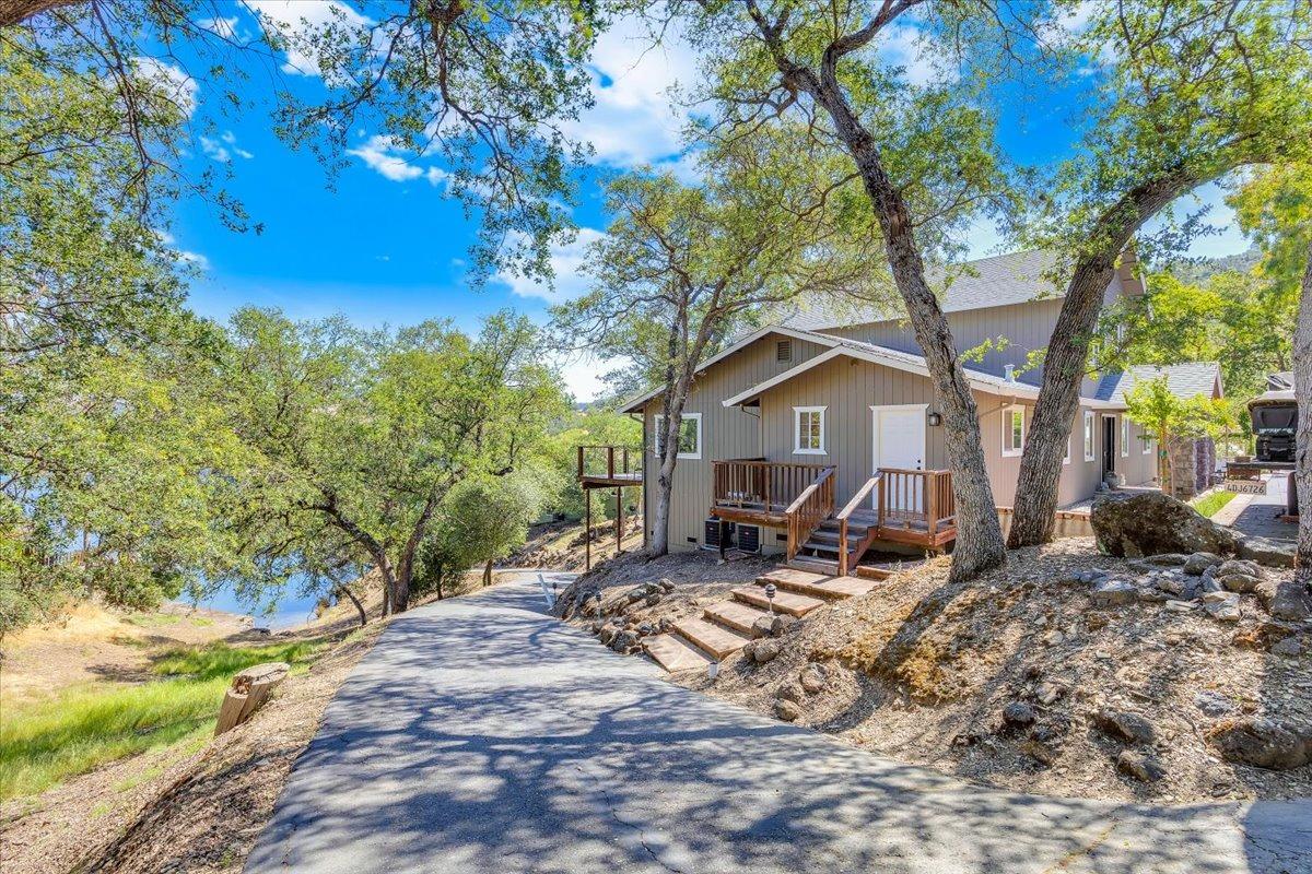 Jamestown, California, 95327, United States, 3 Bedrooms Bedrooms, ,2 BathroomsBathrooms,Residential,Active,1748288