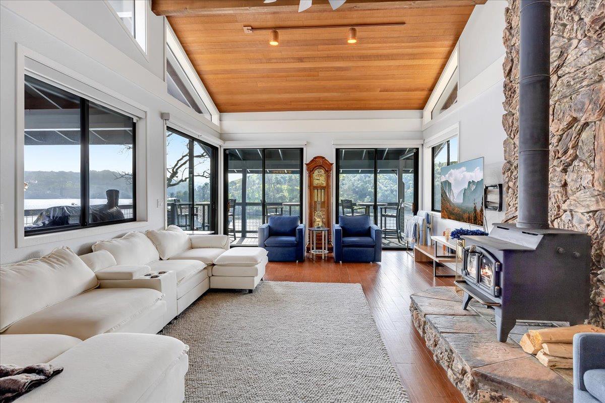 Copperopolis, California, 95228, United States, 4 Bedrooms Bedrooms, ,5 BathroomsBathrooms,Residential,Active,2013632