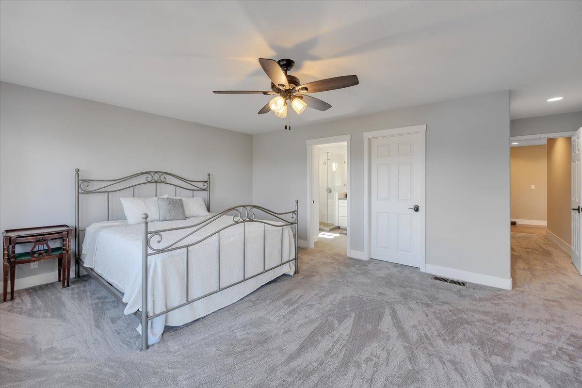 Jamestown, California, 95327, United States, 3 Bedrooms Bedrooms, ,2 BathroomsBathrooms,Residential,Active,1748288