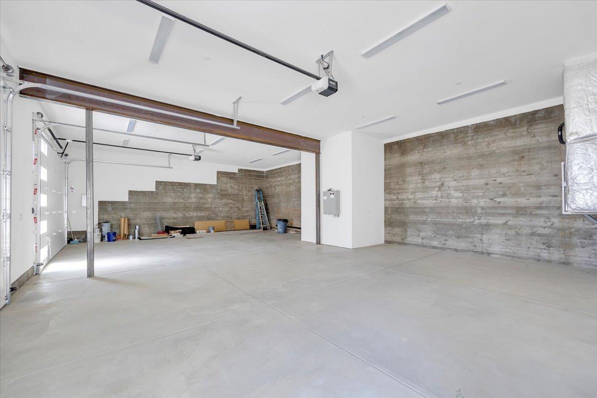 Copperopolis, California, 95228, United States, 3 Bedrooms Bedrooms, ,4 BathroomsBathrooms,Residential,Active,1723084