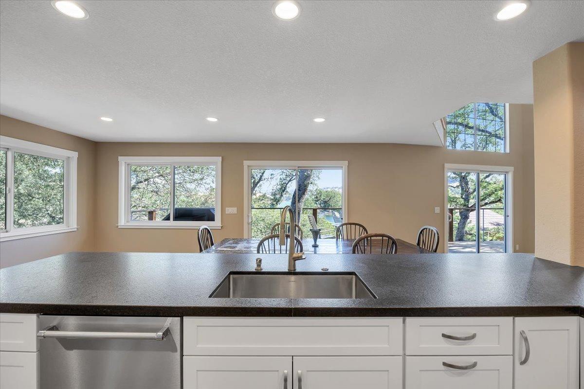 Jamestown, California, 95327, United States, 3 Bedrooms Bedrooms, ,2 BathroomsBathrooms,Residential,Active,1748288