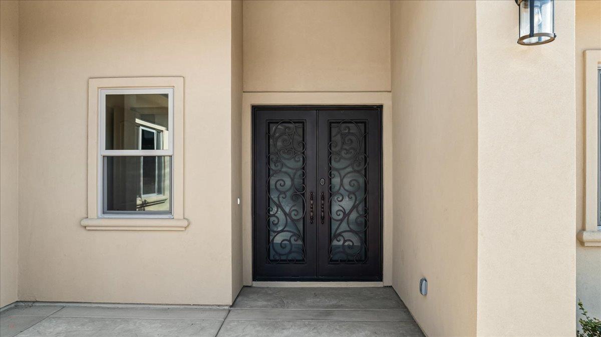 Copperopolis, California, 95228, United States, 4 Bedrooms Bedrooms, ,4 BathroomsBathrooms,Residential,Active,1824924