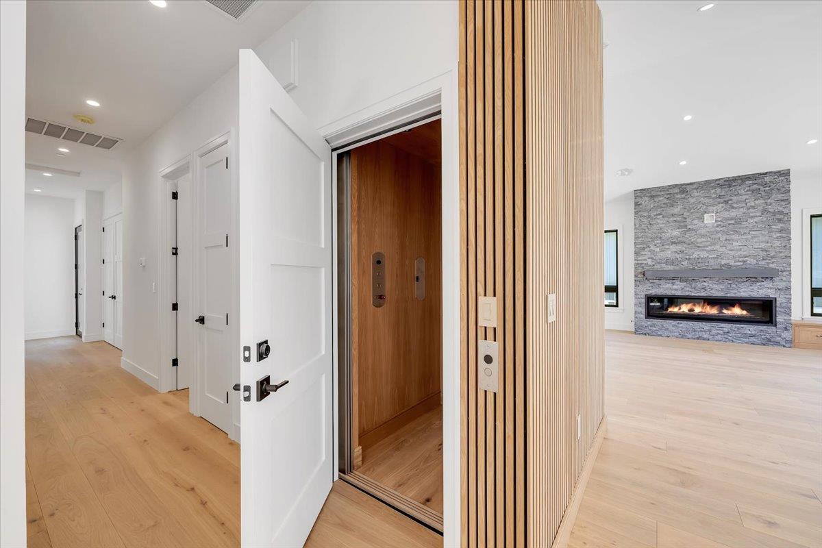 Copperopolis, California, 95228, United States, 3 Bedrooms Bedrooms, ,4 BathroomsBathrooms,Residential,Active,1723084