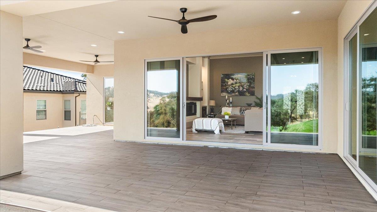 Copperopolis, California, 95228, United States, 4 Bedrooms Bedrooms, ,4 BathroomsBathrooms,Residential,Active,1824924