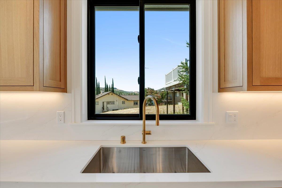 Copperopolis, California, 95228, United States, 3 Bedrooms Bedrooms, ,4 BathroomsBathrooms,Residential,Active,1723084