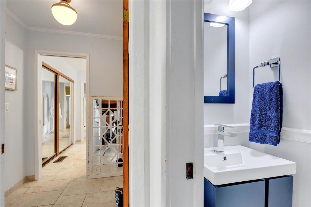 Copperopolis, California, 95228, United States, 4 Bedrooms Bedrooms, ,5 BathroomsBathrooms,Residential,Active,2013632