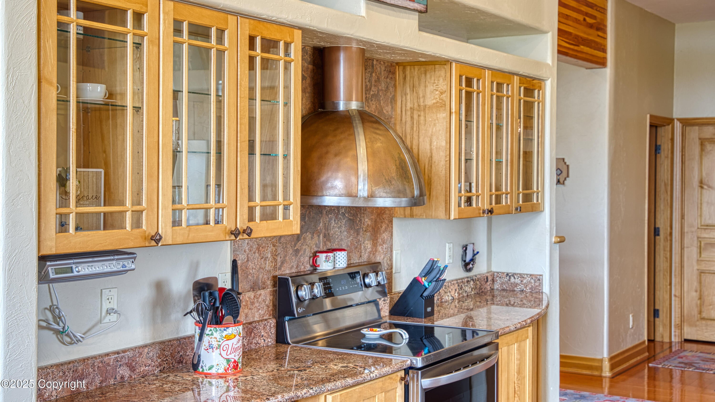 Gillette, Wyoming, 82718, United States, ,5 BathroomsBathrooms,Residential,Active,1824510