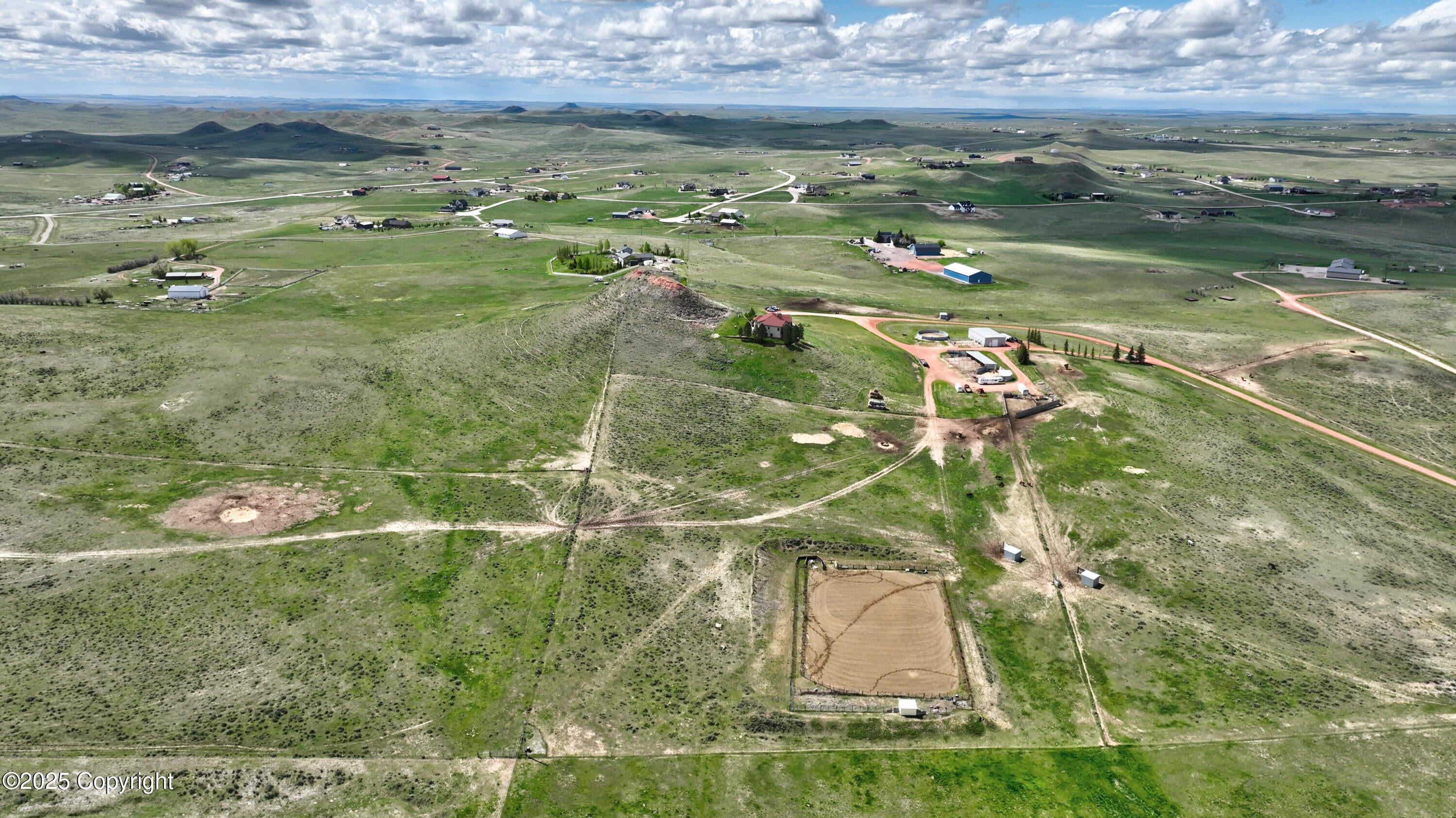 Gillette, Wyoming, 82718, United States, ,5 BathroomsBathrooms,Residential,Active,1824510