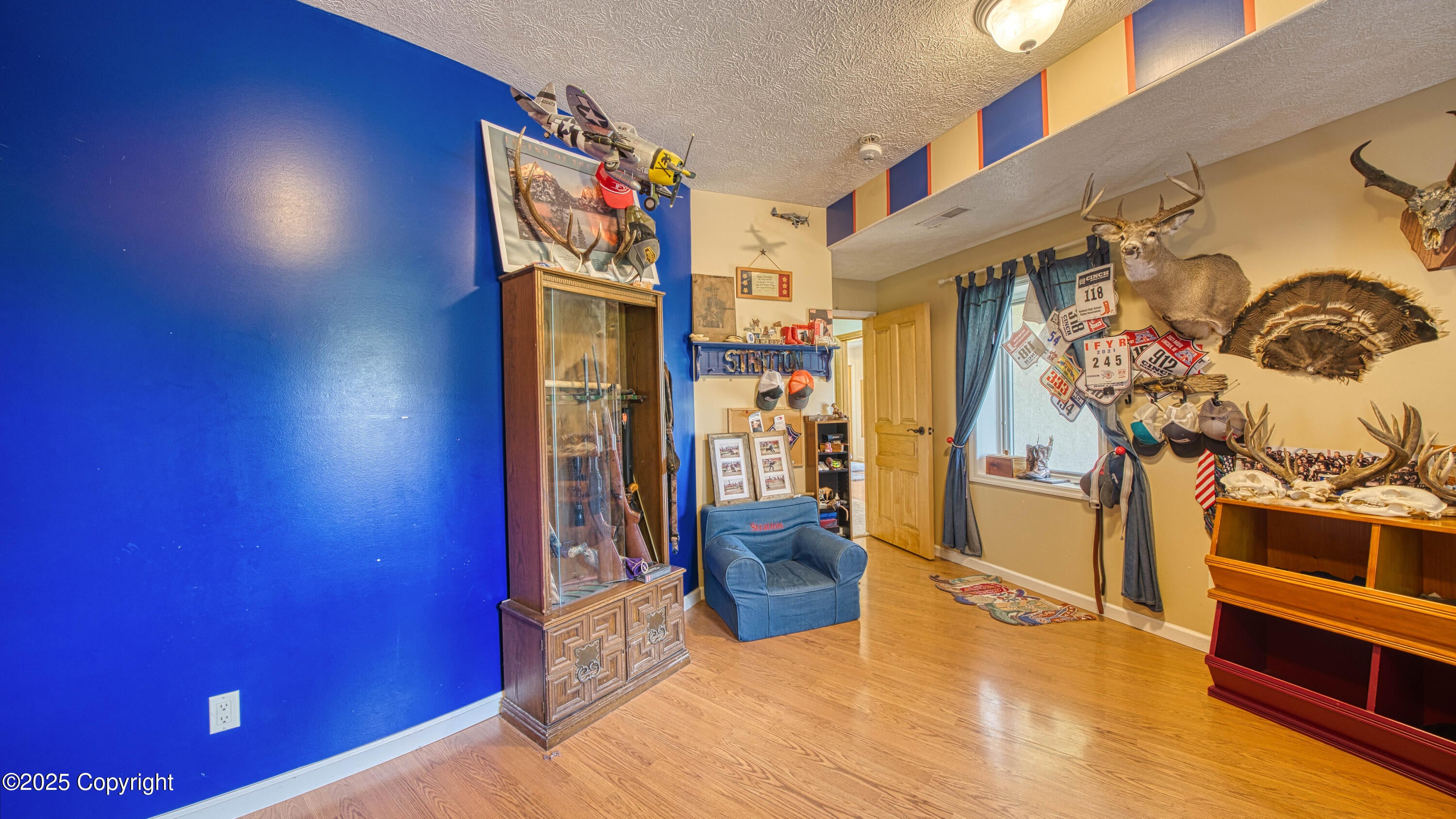 Gillette, Wyoming, 82718, United States, ,5 BathroomsBathrooms,Residential,Active,1824510