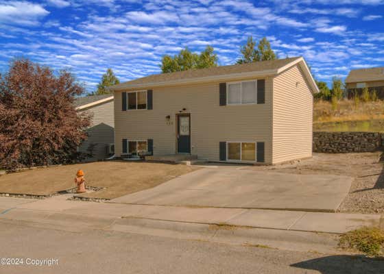 127 WESTHILLS LOOP, GILLETTE, WY 82718 - Image 1