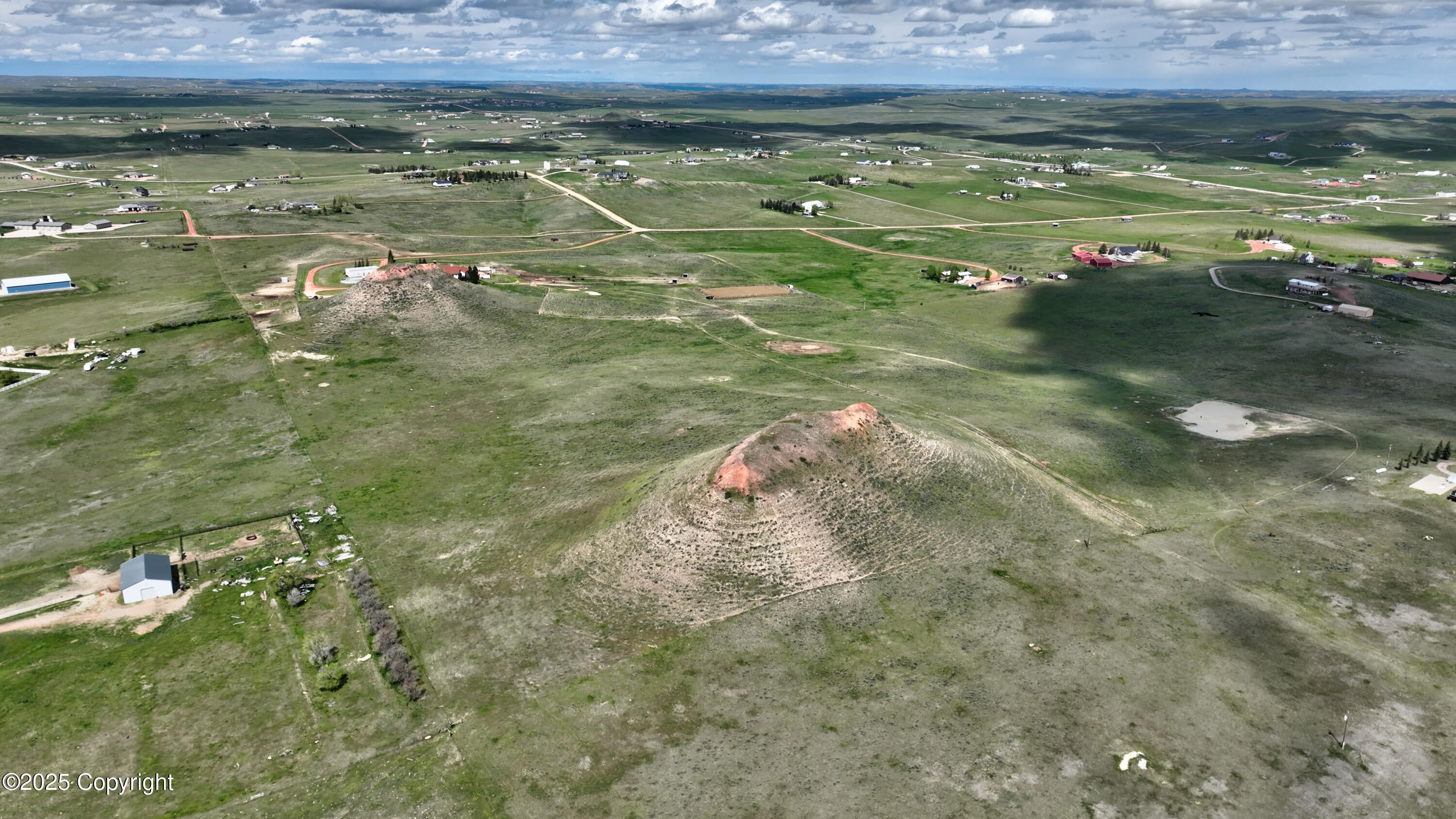 Gillette, Wyoming, 82718, United States, ,5 BathroomsBathrooms,Residential,Active,1824510