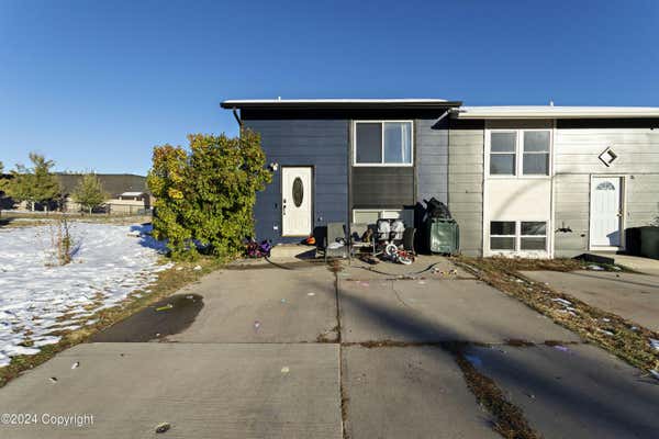 2001 S EMERSON AVE, GILLETTE, WY 82718 - Image 1