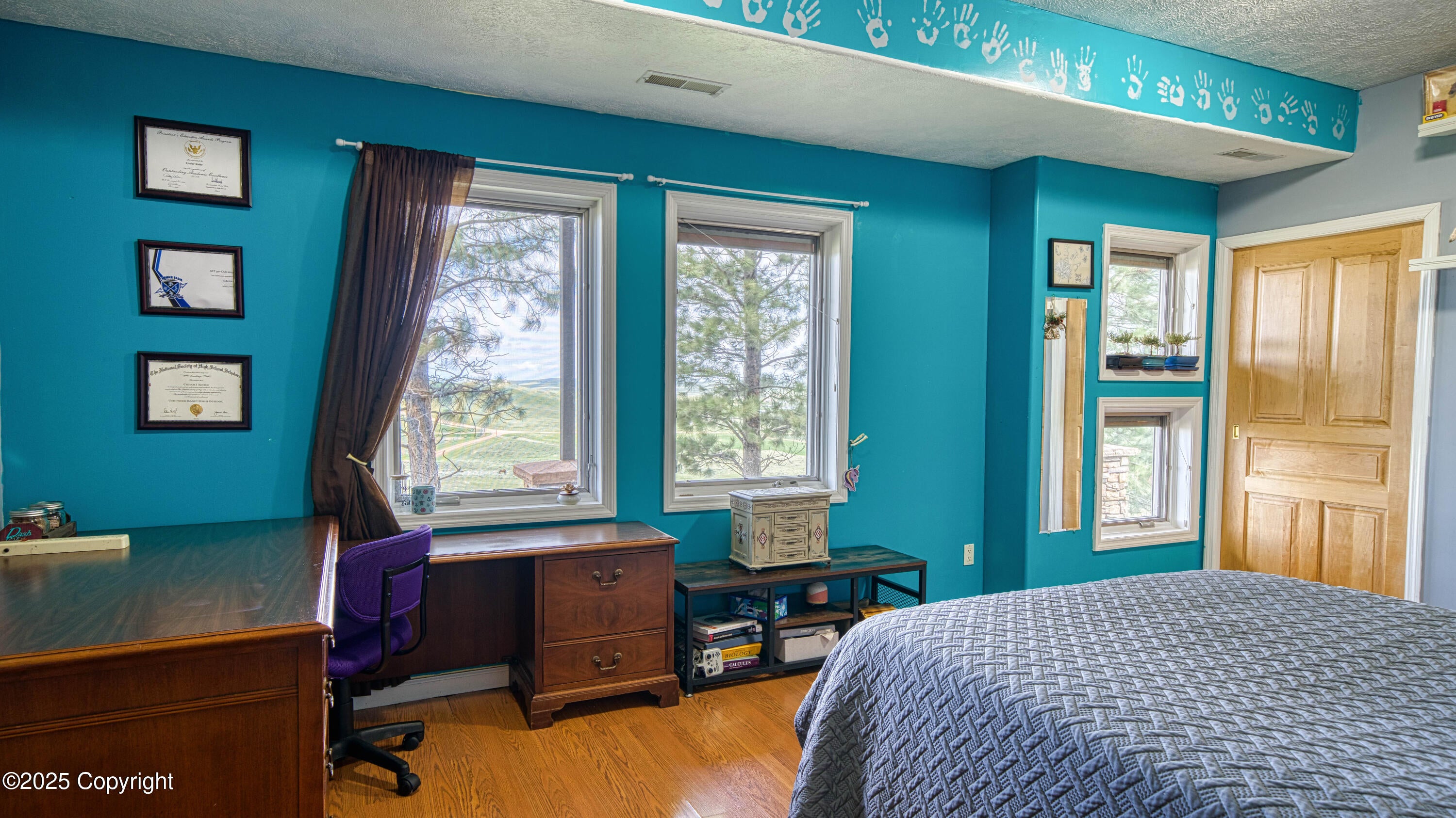 Gillette, Wyoming, 82718, United States, ,5 BathroomsBathrooms,Residential,Active,1824510