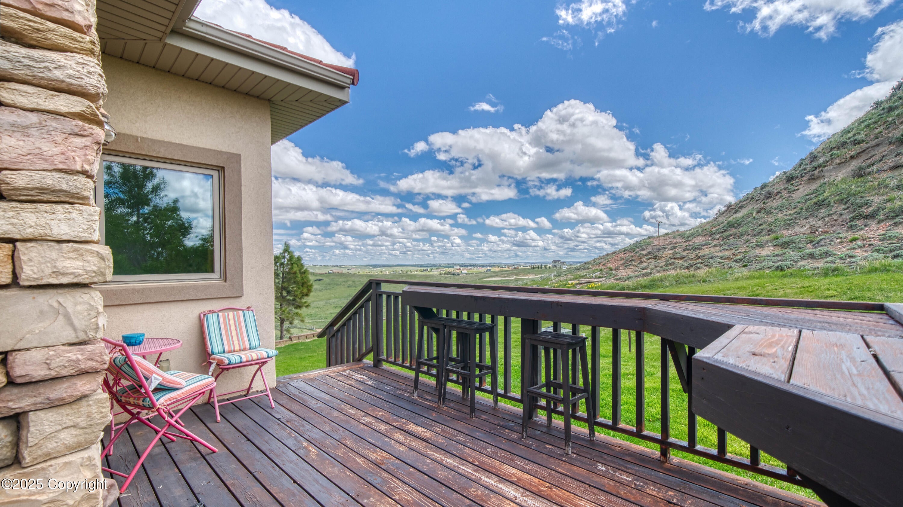 Gillette, Wyoming, 82718, United States, ,5 BathroomsBathrooms,Residential,Active,1824510